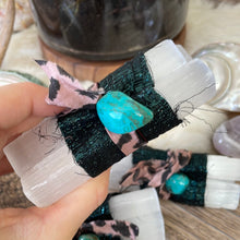 The Goddess’s Crystal: White Selenite (Elevate your Spirit)