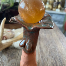 CLEARANCE Feminine sphere stand w/honey calcite sphere (Glazed Earthen Clay)